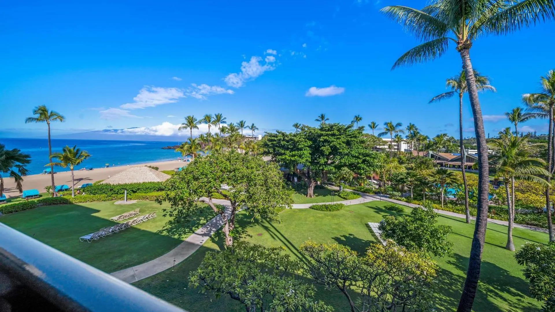 Outrigger Kaʻanapali Beach Resort Kaanapali 3*,