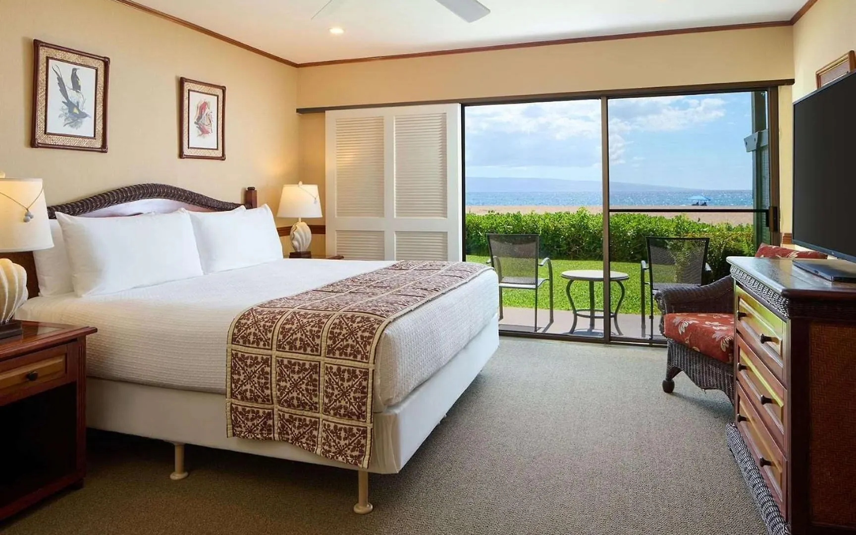 Outrigger Kaʻanapali Beach Resort Kaanapali