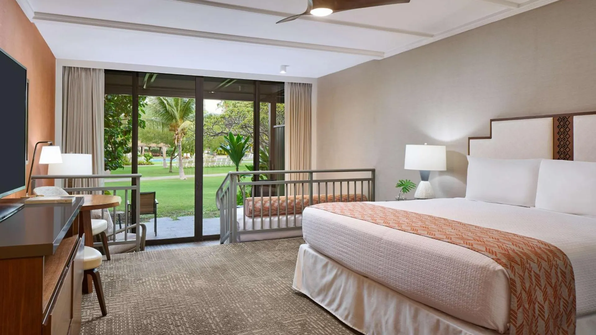 Outrigger Kaʻanapali Beach Resort Kaanapali